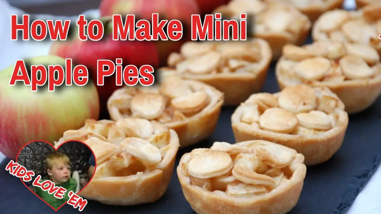 How to Make a Mini Apple Pie