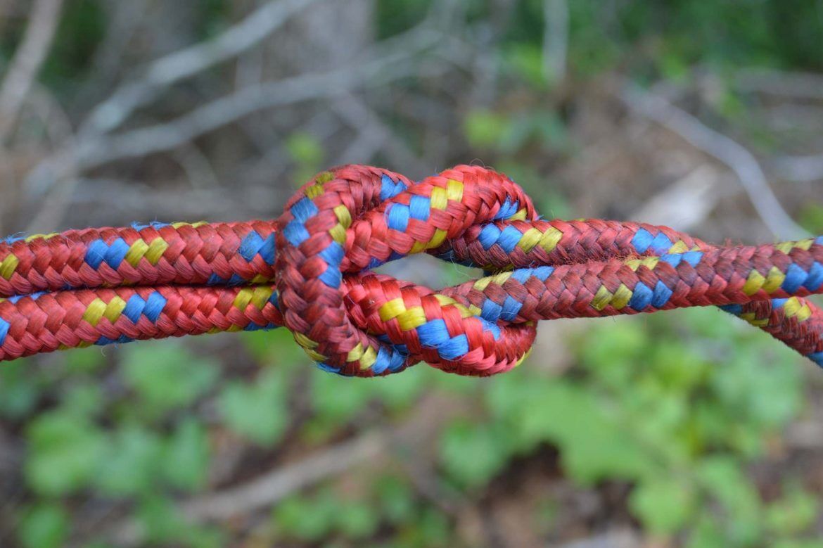 How to Tie a Square Knot