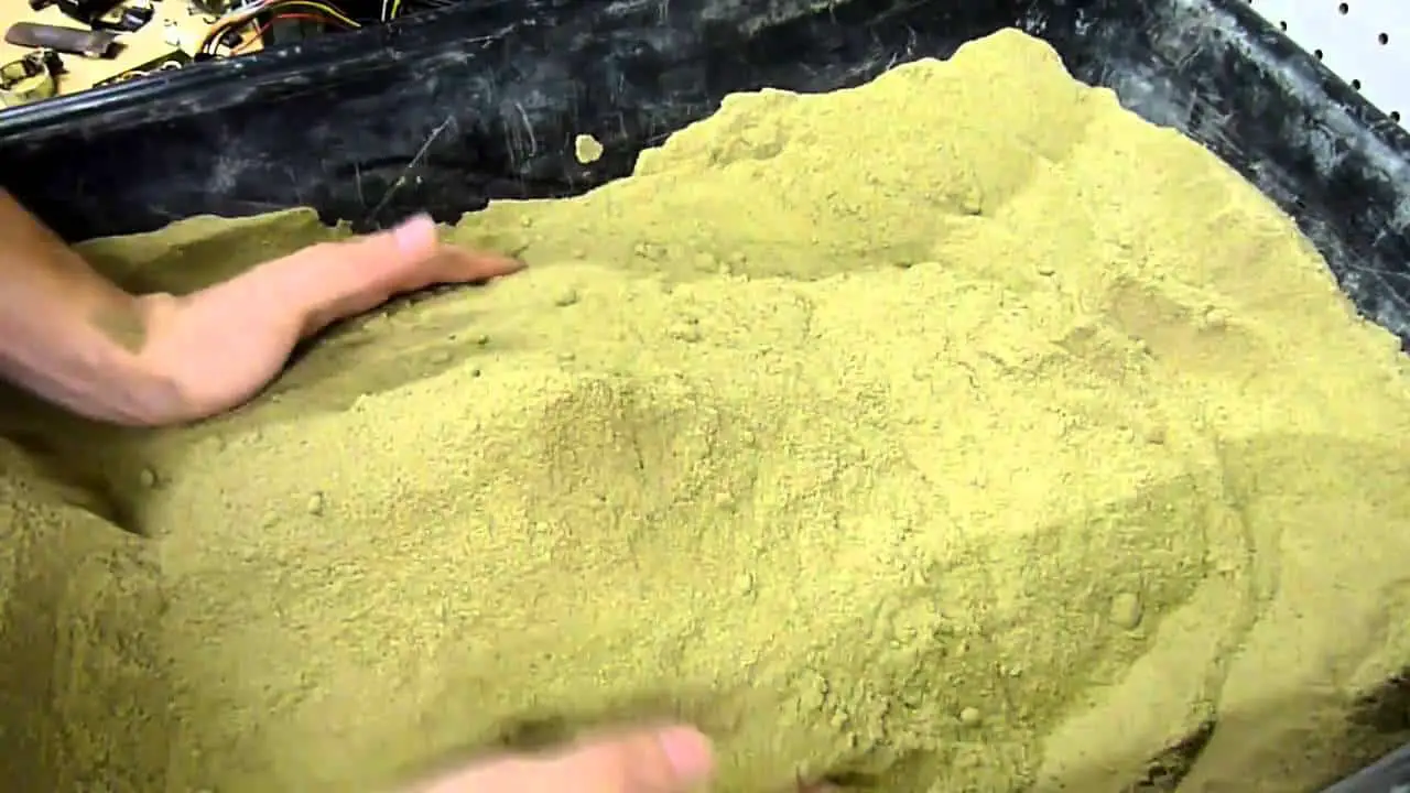 How to Make Green Sand for Casting Aluminum